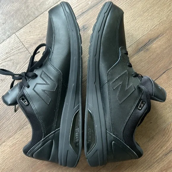 New Balance 813 ! Men's Black Leather Sneakers ! Size 13